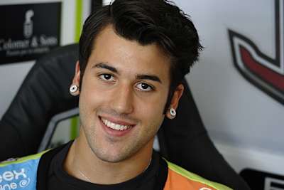 Jesko Raffin wird 2017 im CarXpert-Team an der Seite Iker Lecuona fahren