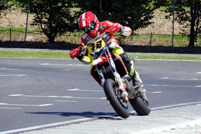 Felix Forstenhäusler: Zeitenvergleich mit der Supermoto-WM