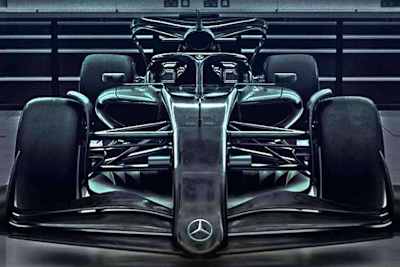 Dieses (von uns stark aufgehellte Bild) hat Mercedes getwittert