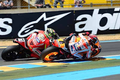 Spektakulärer Kampf in Le Mans: Marc Márquez gegen Andrea Iannone