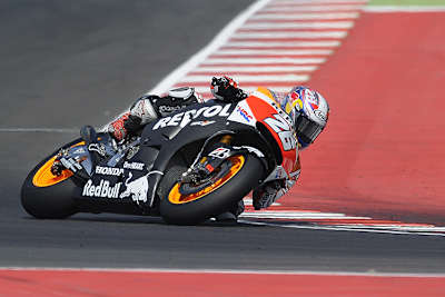 Dani Pedrosa auf dem Honda-Prototyp für 2016