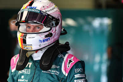 Sebastian Vettel macht sich bereit