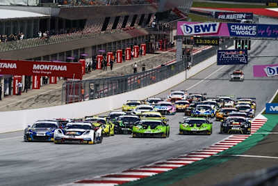 Immer beeindruckend: Der Start zum ADAC GT Masters
