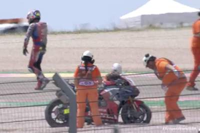 Alvaro Bautista nach seinem Sturz