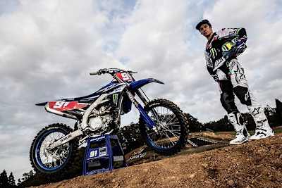 Jeremy Seewer im neuen Outfit als Yamaha-Werksfahrer