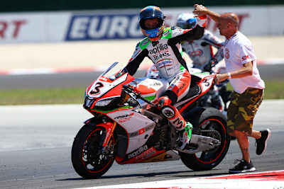 Max Biaggi wurde gebührend gefeiert