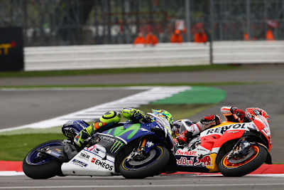 Valentino Rossi gegen Marc Márquez