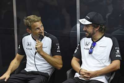 Jenson Button und Fernando Alonso brauchen gemäss John Watson einen langen Atem