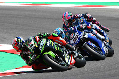 Kampf um Platz 3: Leon Haslam vor Marco Melandri und Alex Lowes