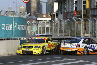 An Action mangelte es anno 2004 in Shanghai nicht