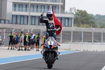 Toprak Razgatlioglu gewann in Ungarn sein 72. Superbike-Rennen