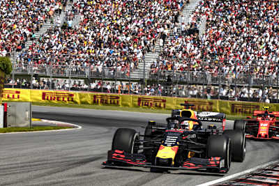 Max Verstappen vor Charles Leclerc in Montreal