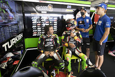 Can Öncü, Kenan Sofuoglu, Toprak Razgatlioglu und Bahattin Sofuoglu (v.l.)