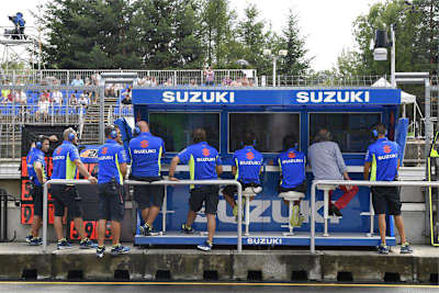 Am Suzuki-Kommandostand macht man sich wegen der Ergebnisse kaum Sorgen