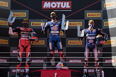 Die Top-3 von Lauf 1: Davies, Razgatlioglu und Gerloff (v.l.)