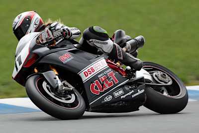 Nina Prinz auf Ducati 1098 S in Oschersleben