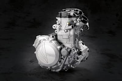 Der Motor hat einen neuen, leichteren Zylinderkopf 