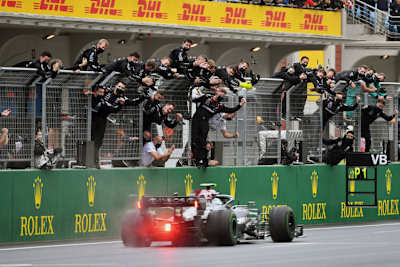 Valtteri Bottas gewinnt