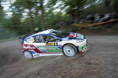 Latvala setzt die erste Bestzeit