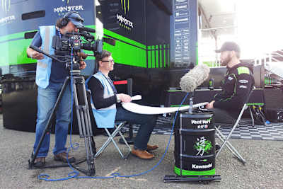 Tom Sykes war nach seiner Bestzeit sehr gefragt