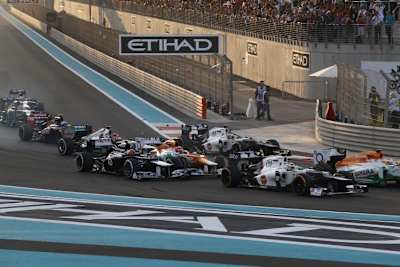 Dem Startunfall entging Pérez gerade so