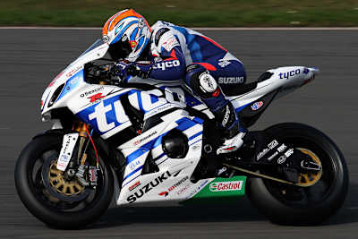 Joshua Waters gewinnt den zweiten Lauf in Brands Hatch