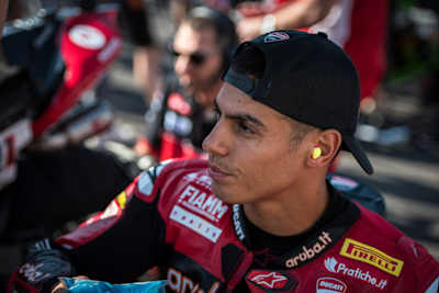 Michael Rinaldi wartet auf die Entscheidung von Marc Márquez