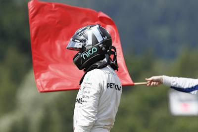 Rote Flagge: Nico Rosberg fiel unverschuldet aus