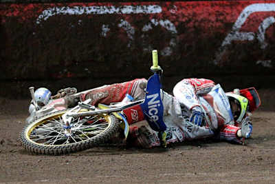 Krzysztof Kasprzak nach seinem Sturz in Landshut