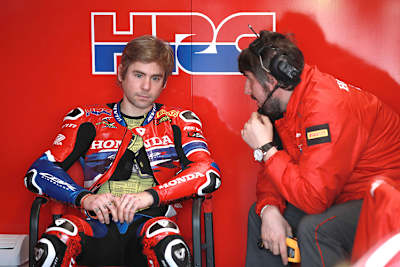 Honda-Werksfahrer Alvaro Bautista (li.)