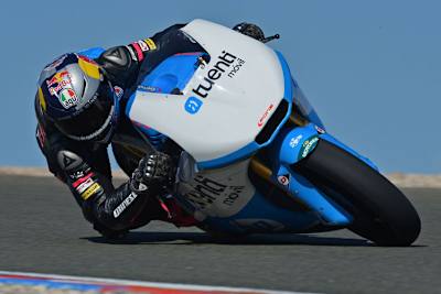Luis Salom auf der Moto2-Kalex des Tuenti HP 40-Teams von Sito Pons