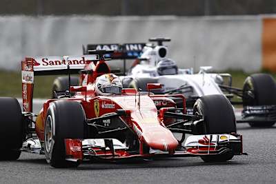 Sebastian Vettel: Wird Valtteri Bottas (hinten) sein Stallgefährte?