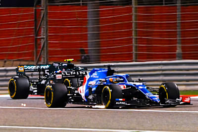 Fernando Alonso gegen Sebastian Vettel