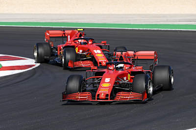 Sebastian Vettel vor Charles Leclerc