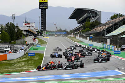 Max Verstappen kam am Start an Lewis Hamilton vorbei, aber hinter dem Mercedes-Piloten ins Ziel