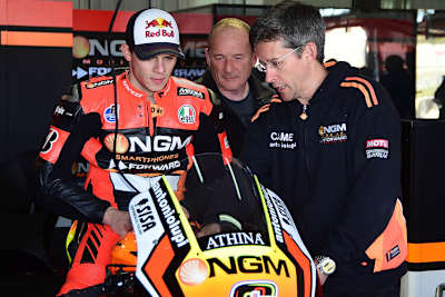 Bei Forward-Yamaha: Stefan Bradl, Papa Helmut, Tex Geissler