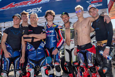 Sean Dylan Kelly, Max Tooth, Eitan Butbul, Rory Skinner, John Hopkins, Fabio Quartararo und Tony Arbolino (v.l.)