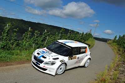 Riedemann im Skoda beim Deutschland-Test.