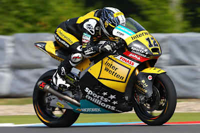 Tom Lüthi: Rang 3 am ersten Trainingstag in Grossbritannien