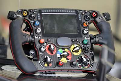 Das 2014er Lenkrad des Sauber-Rennwagens