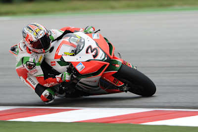 Max Biaggi mit Sieg beim Heimrennen