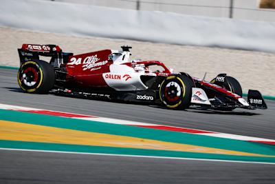 Guanyu Zhou im Alfa Romeo