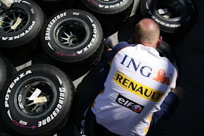 Viel Arbeit für die Formel-1-Mechaniker