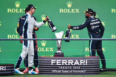 George Russell und Lewis Hamilton