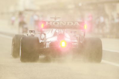 Der erste Testeinsatz von Yuki Tsunoda ging bei schwierigen Bedingungen über die Bühne