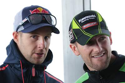 Bilden 2015 das Kawasaki-Team: Jonathan Rea (li.) und Tom Sykes
