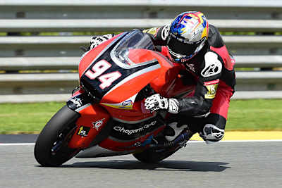 Jonas Folger auf seiner Kalex in Sachsen