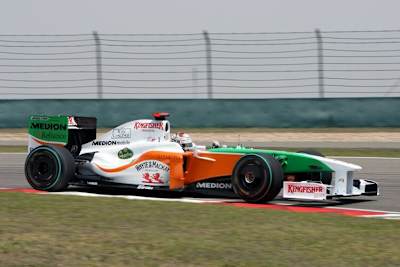 Sutil kämpft ohne Grip am Ende des Feldes