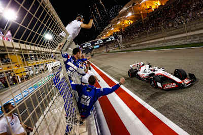 Jubel bei Haas wegen Kevin Magnussen