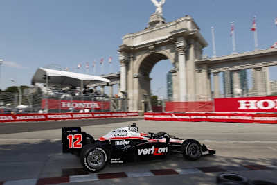 Will Power fegte als schnellster durch die Strassen Torontos